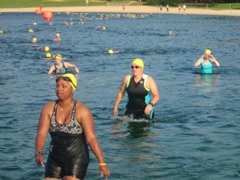 9360_10201009291061736_2121759633_n